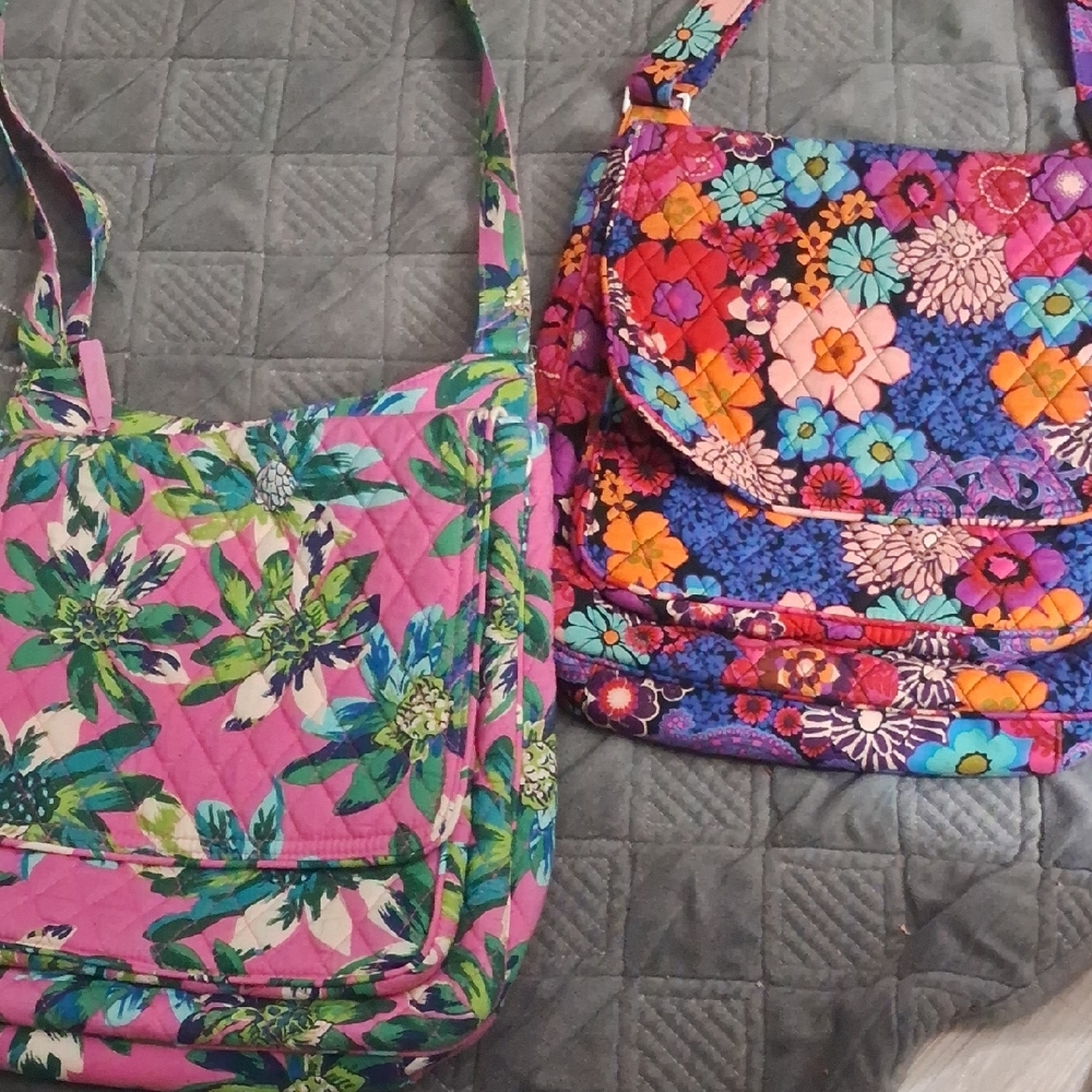 Floral Women's Bags/VERA BRADLEY-VERY COLORFUL🎉🎉🎉 Excellent Condition🎉🎉
